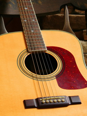 acoustic-guitare_w300